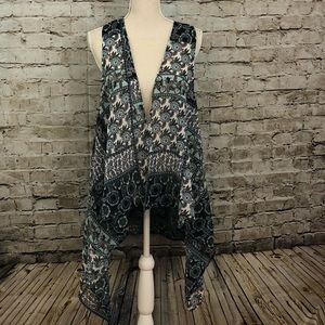 ZOE & ROSE Paisley Floral Boho Vest